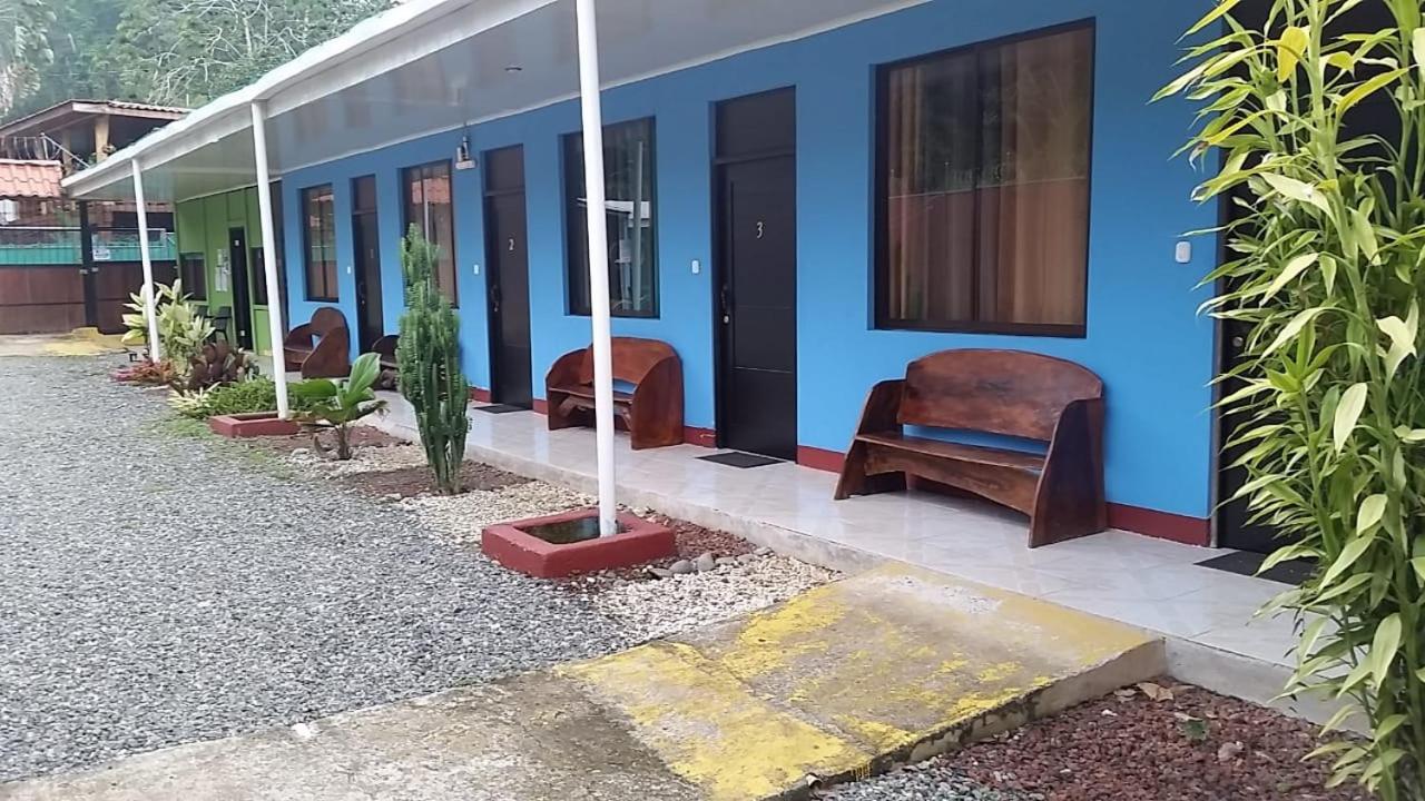 Cabinas Hukats Secret Jungle Puerto Viejo de Talamanca Exteriér fotografie